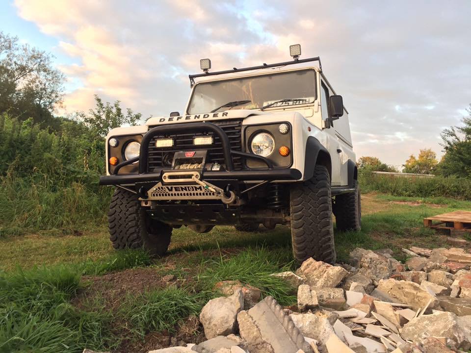 LAND ROVER DEFENDER TUBULAR WINCH BUMPER FOR NON AIRCON VEHICLES